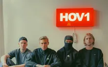 Hov1