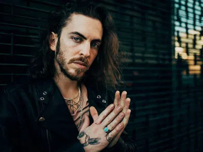 Bild av Dennis Lloyd